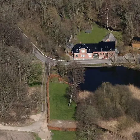 Sulkendrup Molle Appartement *